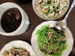 -天鹅到家·保姆月嫂育儿嫂(龙华店)