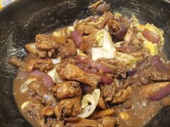 -胡须佬鸡煲四季火锅店(石厦西村直营店)