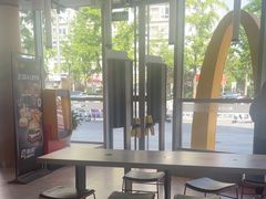 -麦当劳(北苑秋实路店)