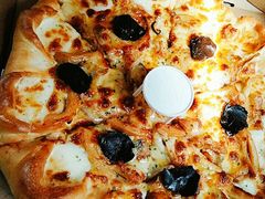 皇后黑松露鸡腿肉比萨-必胜客(桐乡吾悦广场店)