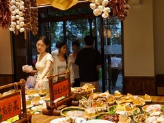 -六合居·明厨亮灶餐厅(成双大道店)