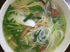 -德致祥云南过桥米线(云天小苑店)