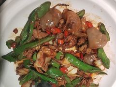 -梁家大院•农家菜(昆山会展中心店)