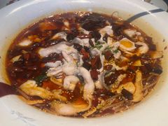 激情老坛酸菜鱼-蔴将·川菜(黄龙万科店)