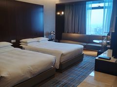 -上海龙之梦万丽酒店