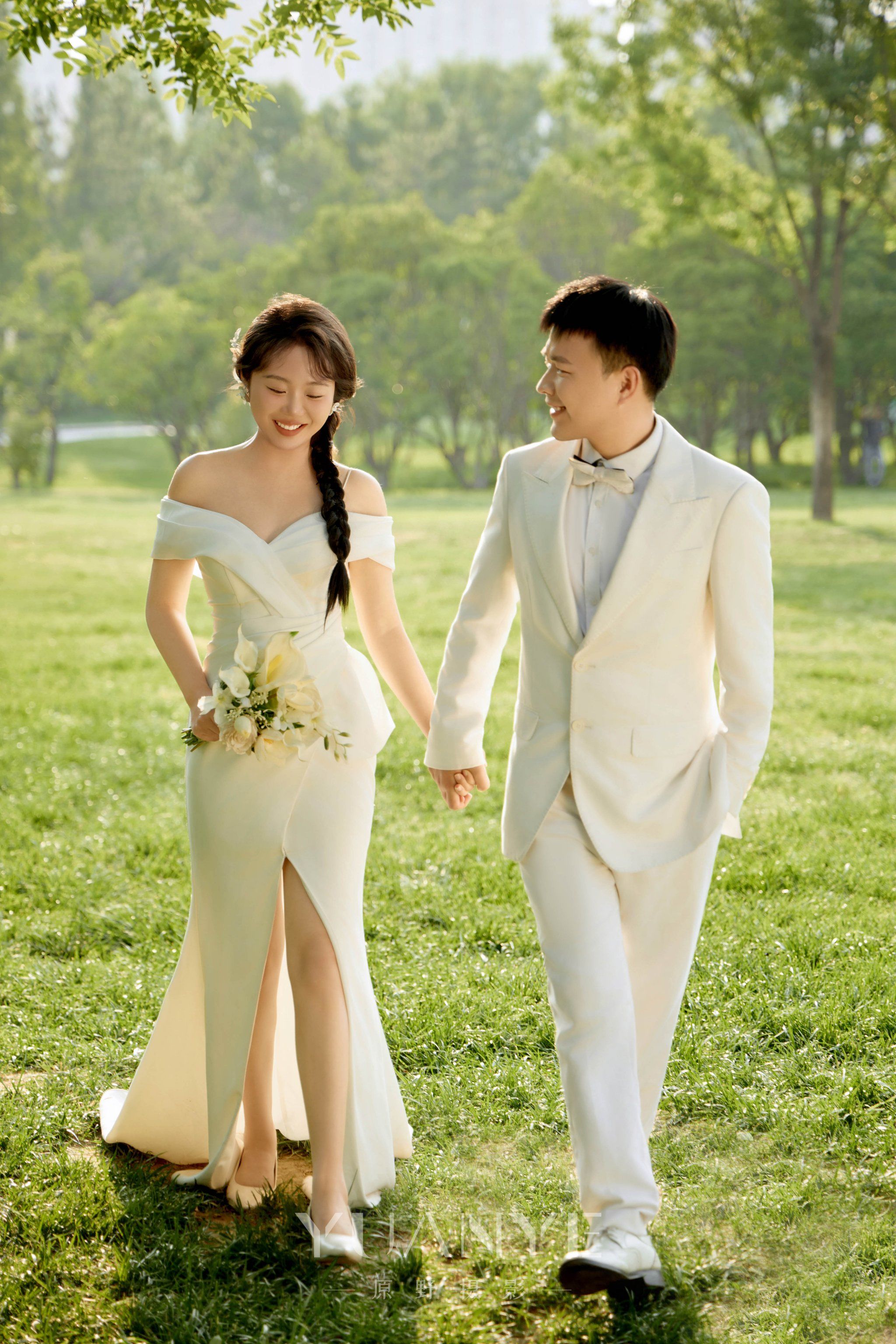 就在草地上,爱情的故事