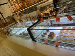 面包甜点陈列柜-老梦面包CHEZMOREL(麦子店)