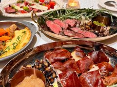 西班牙烤乳猪-新城概念餐厅