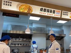 -李与白包子铺(桐梓林店)
