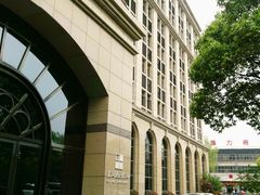 -上寓酒店公寓(原皇室堡酒店公寓)