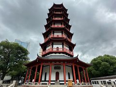 -绳金塔