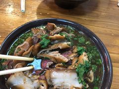 -六爷门框百年卤煮