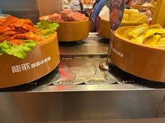 -龍歌自助小火锅(市南金茂湾店)