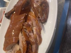 -瓦国小镇·果木烤鸭·融合菜(西口店)