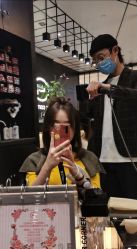 -HAIR CORNER