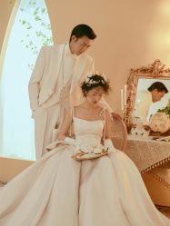 点击看大图 -至臻微拉婚纱摄影