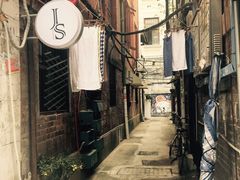 -黎黄陂路街头博物馆