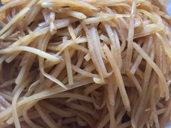 醋溜土豆丝-五谷丰香饺子馆(总店)