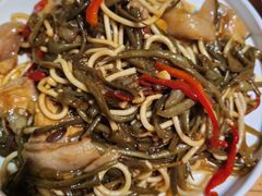 肉炒干豆角丝-东顺全羊坊烧烤炒菜莜面(张北店)