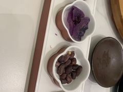 -新世界·过桥米线宴