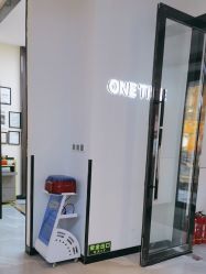 -MONE美发沙龙