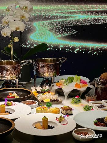 济南真不愧是大城市啊！！好美的素食雅宴！！