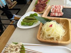 -菌子鲜汤野生菌锅