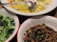 -俏湖兰·辣椒炒个肉(海沧店)