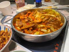 -黄记煌三汁焖锅(新佳丽江汉路店)