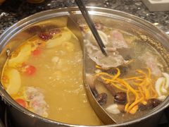-一席地·本地鸡窝·杭帮鸡火锅(萧山银隆百货店)