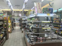 -全家便利店(银翔路店)