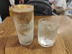 -唐咖精品咖啡(大理古城手冲店)