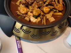 -徐记小怪兽肉蟹煲(中央大街店)