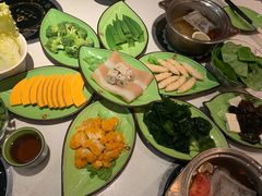 -一叶一世界·素食餐厅(锦华万达店)