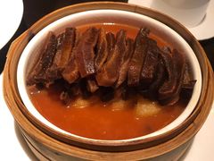 雪梨蒸松板肉-甄御•海鲜新青岛菜(麦岛店)