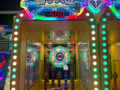 -哆啦星球(小寨店)