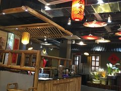 大堂-锅来乐地锅鸡(安亭店)