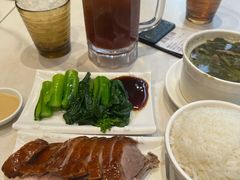 -香港新发烧腊茶餐厅(水围店)