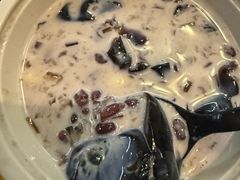 -RUXU入续糖水铺与包(卓悦中心店)