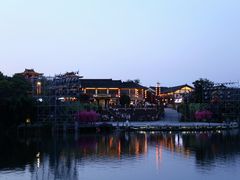 -茅山东方盐湖城景区