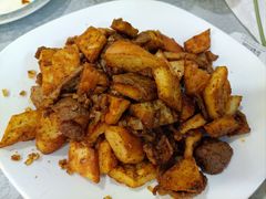 -汗腾格里·风味餐厅(新疆驻京办店)