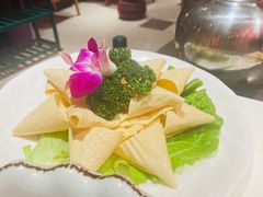 -九牧鱻·渝老鬼重庆火锅(人民路店)