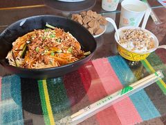 -口口香小吃店