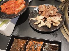 -極屋鮨牛 · 烧肉酒场(时代C馆店)