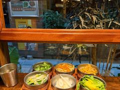 -银米·云南传统过桥米线(双廊黑金冠店)