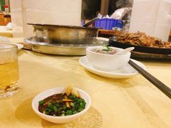 -标记美食新鲜猪杂(兴南大道店)