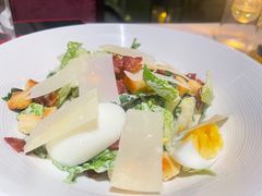 -深圳富苑皇冠假日套房酒店