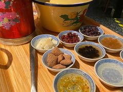 -哥老官重庆美蛙鱼头(西湖银泰十一哥店)