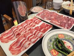 -沸炉重庆老火锅(军事博物馆店)