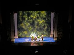 -交通银行前滩31演艺中心